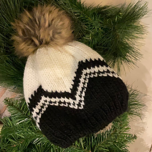 Panache Apparel Black and White Cable Knit Pom Hat