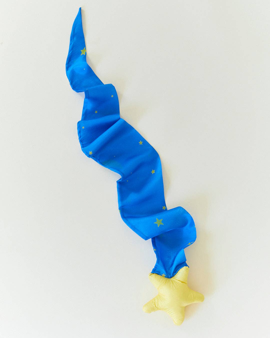 Sarah’s Silks - Silk Skytail Toy for Tossing and Movement Play