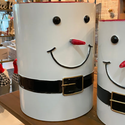 Hannahs Frosty Bucket Planter